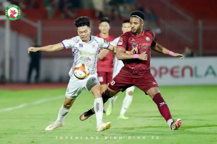 Rafaelson tạo ra kỷ lục khó tin trước Hà Nội FC (Ảnh: Internet) Rafaelson tạo ra kỷ lục khó tin trước Hà Nội FC (Ảnh: Internet)