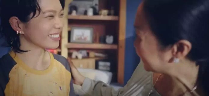 Với cô gái trẻ cá tính, khoảnh khắc đẹp đời thường hiện diện qua nhiều khung hình đầy sống động của cuộc sống tràn ngập hạnh phúc giản đơn (Ảnh: Internet) Với cô gái trẻ cá tính, khoảnh khắc đẹp đời thường hiện diện qua nhiều khung hình đầy sống động của cuộc sống tràn ngập hạnh phúc giản đơn (Ảnh: Internet)
