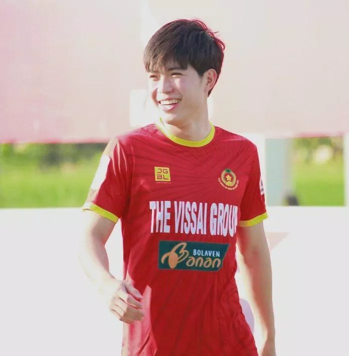 Trần Quang Thịnh thuộc biên chế CLB Công an Hà Nội và là một trong những cái tên nhận được sự đánh giá cao của ban huấn luyện (Ảnh: Internet) Trần Quang Thịnh thuộc biên chế CLB Công an Hà Nội và là một trong những cái tên nhận được sự đánh giá cao của ban huấn luyện (Ảnh: Internet)