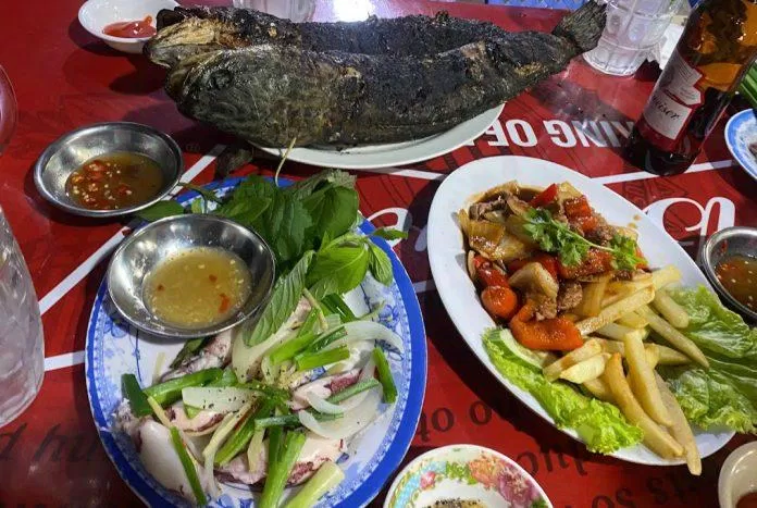 Món ăn của quán. (Ảnh: Internet)