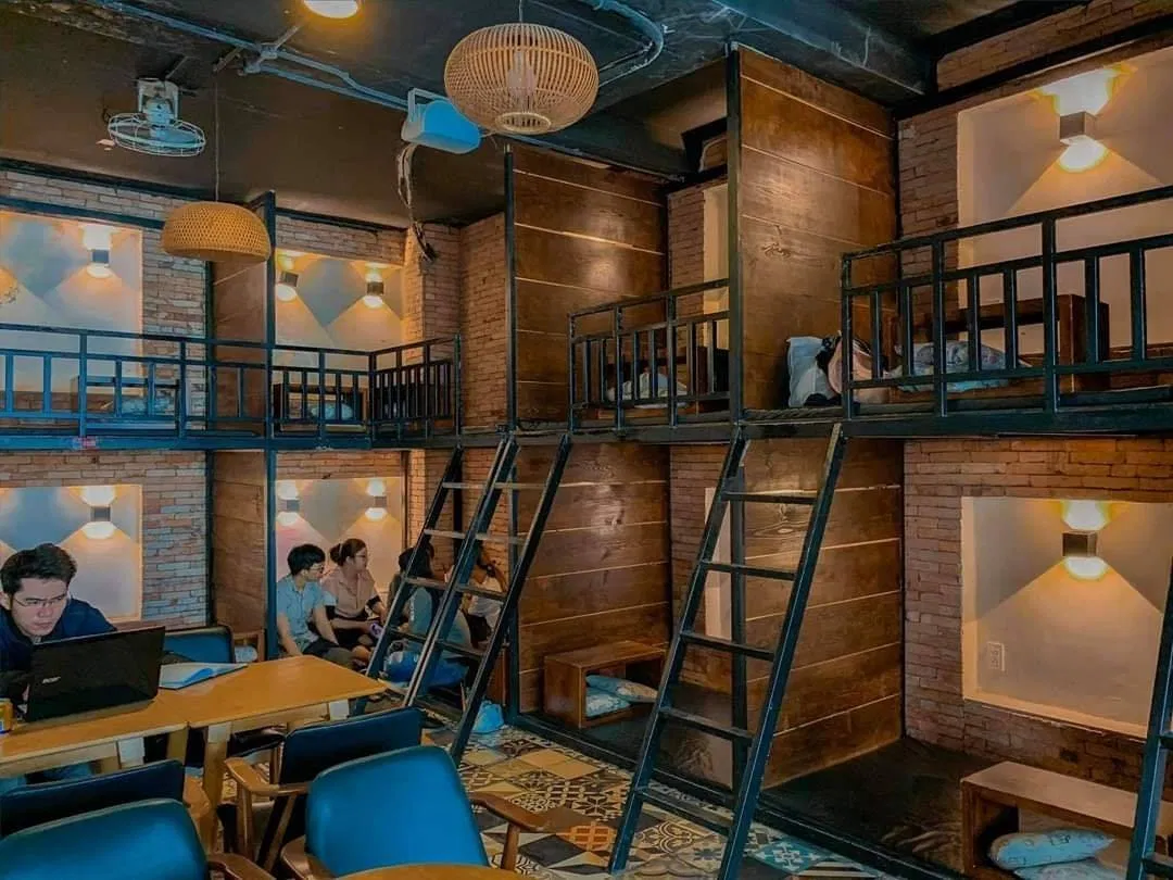 Quán cà phê giường nằm chất lượng, nổi tiếng nhất Sài Gòn. (Ảnh: Internet)