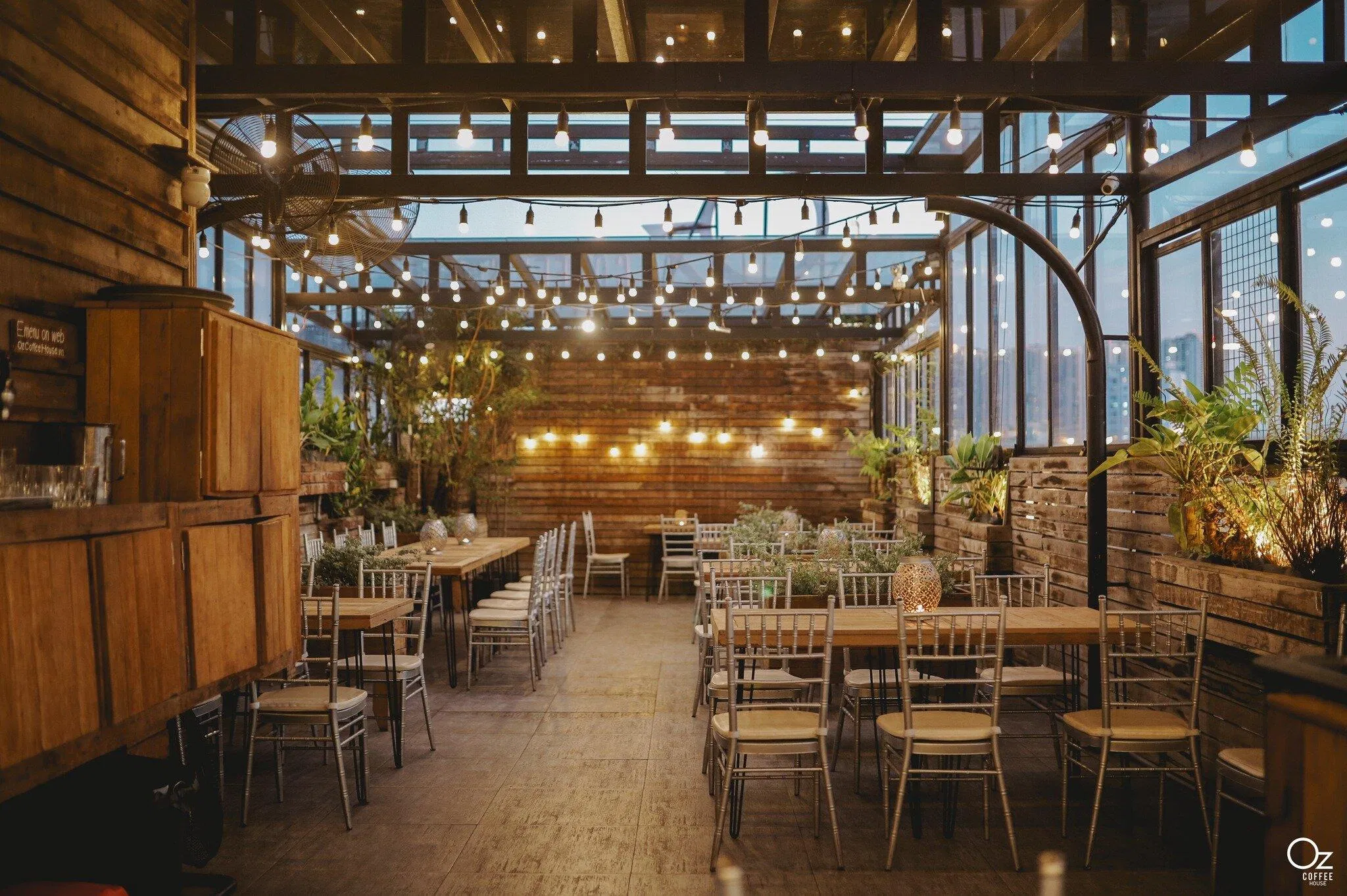 Quán cà phê giường nằm chất lượng, nổi tiếng nhất Sài Gòn. (Ảnh: Internet)