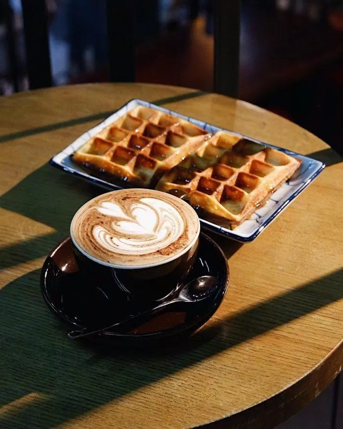 Lưu ngay 20 quán cafe Bình Thạnh vừa đẹp vừa ngon xịn nhất quận 2PM Coffee Alê Café bình thạnh BlogAnChoi Bosgaurus Coffee Roasters cà phê Cà phê Cánh Diều Cà phê Ngách 160 Cafe Sông Quê Chất Coffee Station CHEESE COFFEE Cỏ cafe Cú Trên Cây Coffee Đà Lạt Đà Lạt Phố Cafe Fika Cafe Fika Getogether Garage Coffee highlands coffee Midway Cafe Nhã Nam Passio Coffee Xô Viết Nghệ Tĩnh quán cafe quán cafe Bình Thạnh The Coffee House The MayA Bistro Garden thông tin Top 10 Top 15 Top 20