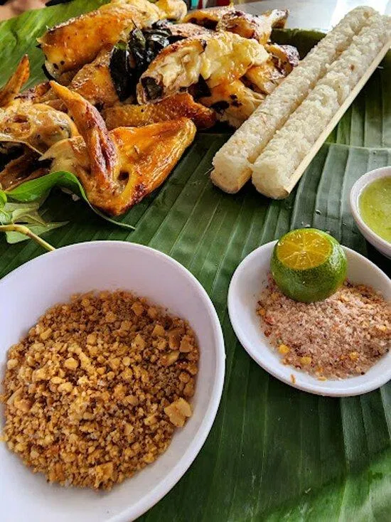 Gợi ý 15 quán cơm ngon Đà Lạt nhất định phải ghé khi đi du lịch cơm đà lạt Cơm Gà Xối Mỡ Lân Hà cơm gia đình nem nướng hiền ty cơm lá chuối cơm lam cơm niêu đèn lồng cơm niêu fresh cơm tấm khanh kiều cơm tấm thuỷ Du lịch du lịch Đà Lạt Đà Lạt gợi ý quán cơm ngon đà lạt thông tin