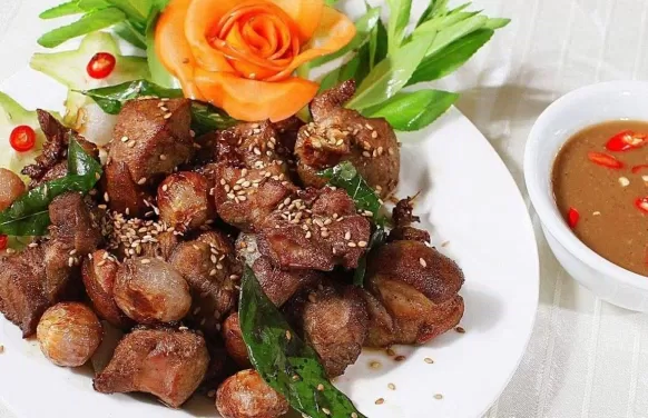 Nhà Hàng Kỳ Chim
