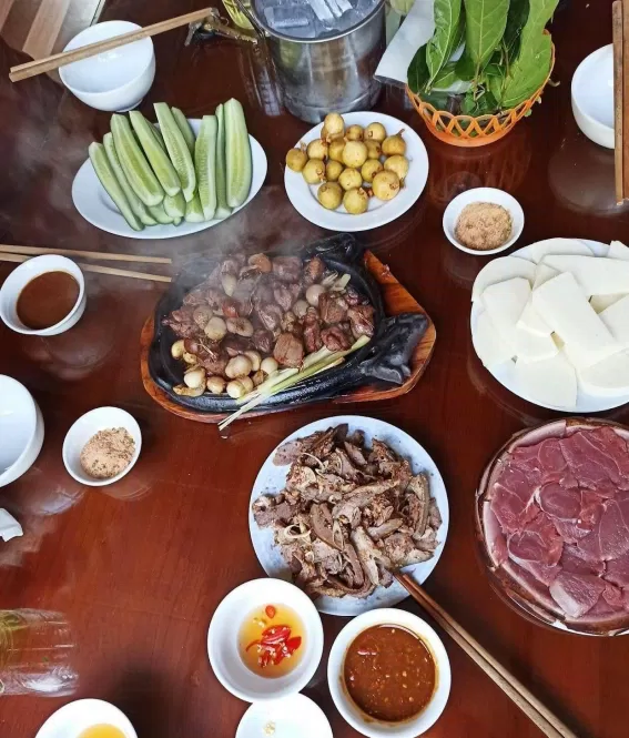 Nhà Hàng Thịt Dê Chính Thư