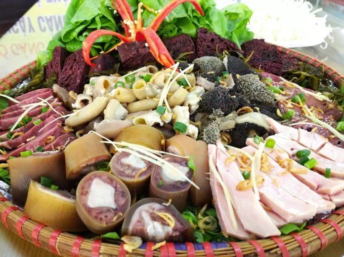 Lẩu đuôi bò Beer 79 (Ảnh: Internet)