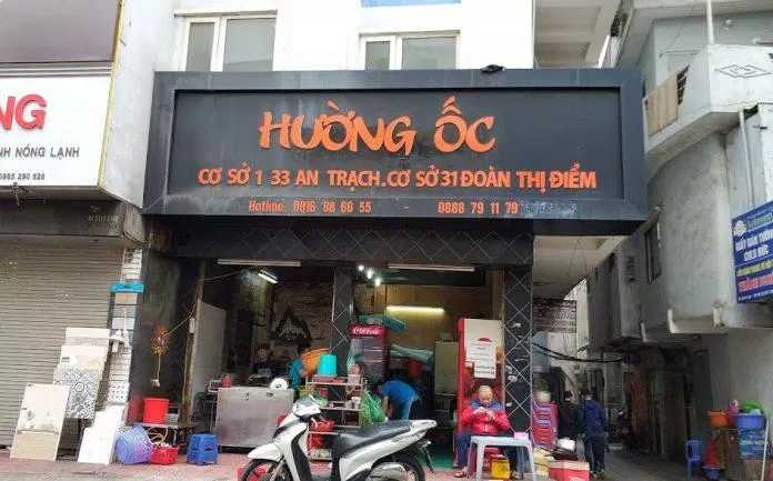 Không gian bên ngoài của quán. (Ảnh: Internet)