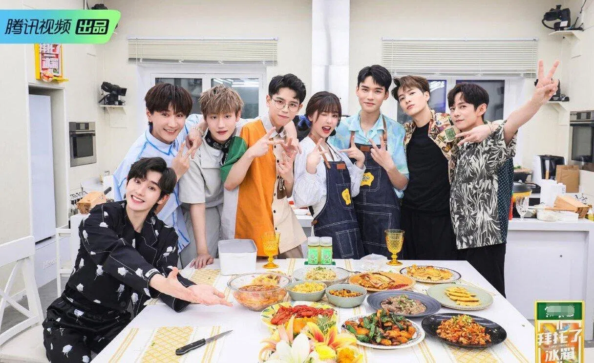 Tham gia show "Làm phiền nhé tủ lạnh"