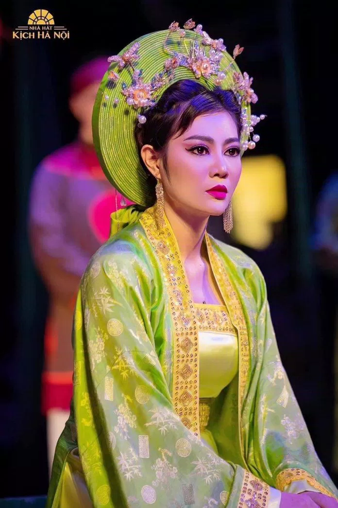 Hình ảnh hơi "khác" Thanh Hương trong trong một vai diễn kịch tại Nhà hát Kịch Hà Nội