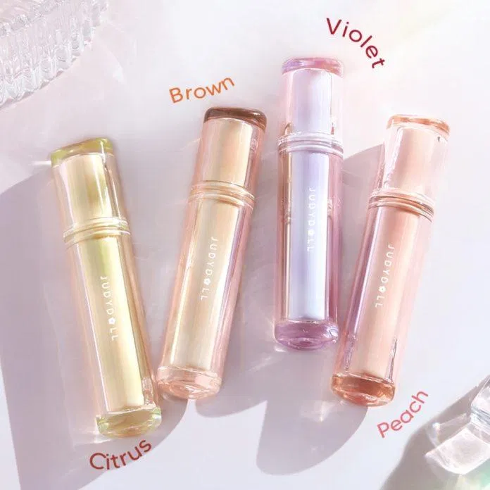 Thương hiệu mỹ phẩm nội địa Trung giá bình dân, uy tín nhất. (Ảnh: Internet) Thương hiệu mỹ phẩm nội địa Trung giá bình dân, uy tín nhất. (Ảnh: Internet)