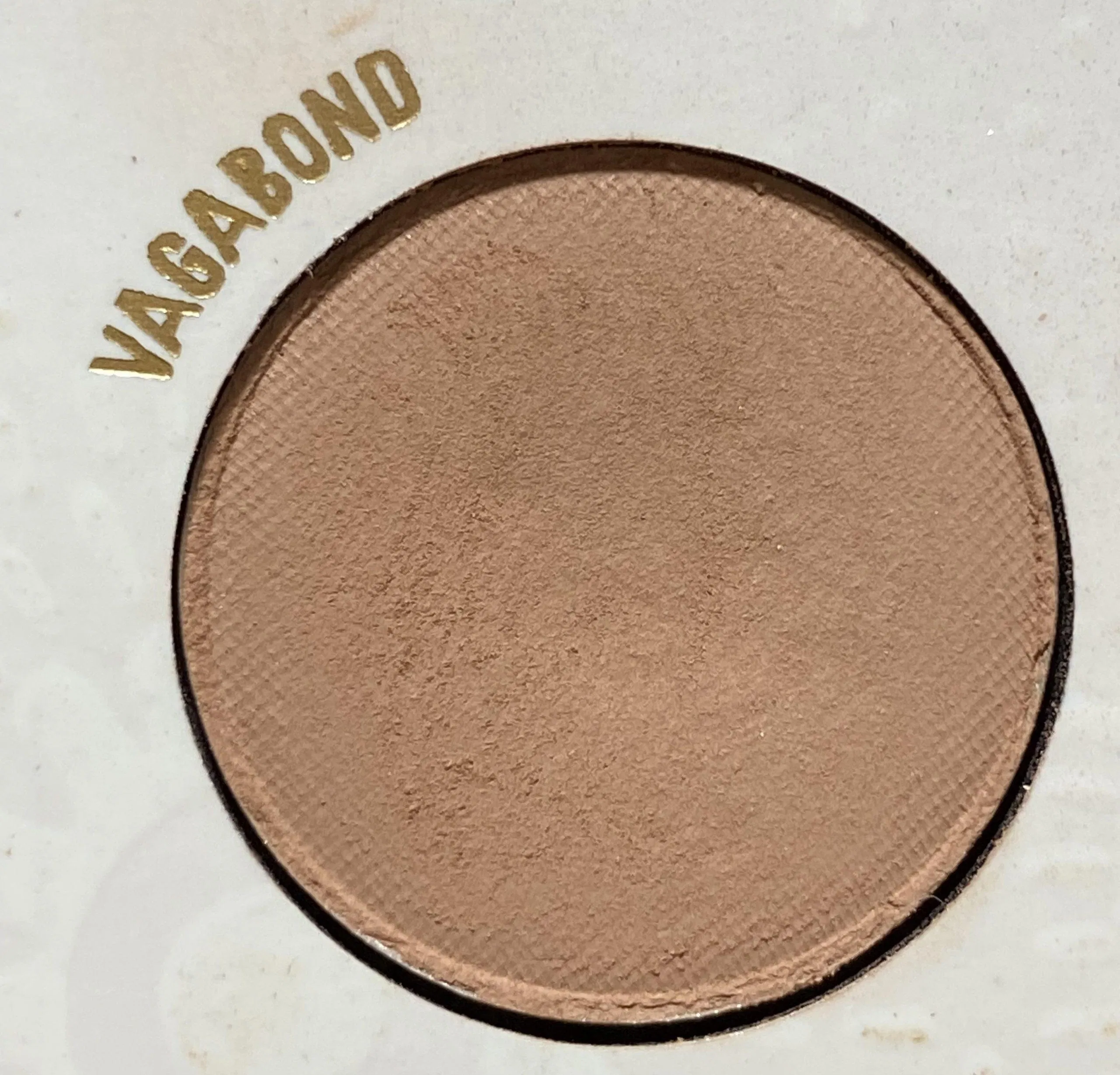 Màu Vagabond Colourpop Wild Nothing Eyeshadow Palette (nguồn: Minh Như)