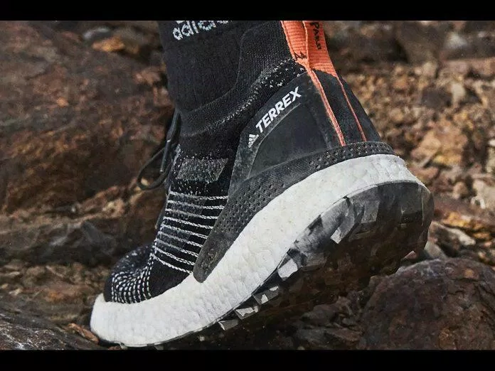 Thương hiệu đã thực hiện chiến dịch adidas TERREX nhằm hỗ trợ mục đích di chuyển của người dùng nữ (Ảnh: Internet) Thương hiệu đã thực hiện chiến dịch adidas TERREX nhằm hỗ trợ mục đích di chuyển của người dùng nữ (Ảnh: Internet)