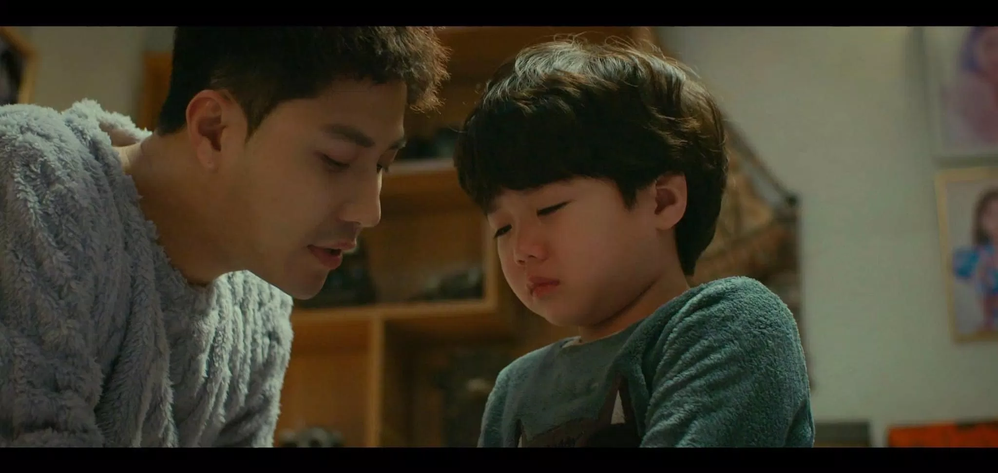 Phân đoạn đã lấy đi không ít nước mắt của khán giả, đồng thời cũng chứng minh khả năng diễn xuất xuất sắc của bé Gia Nghĩa