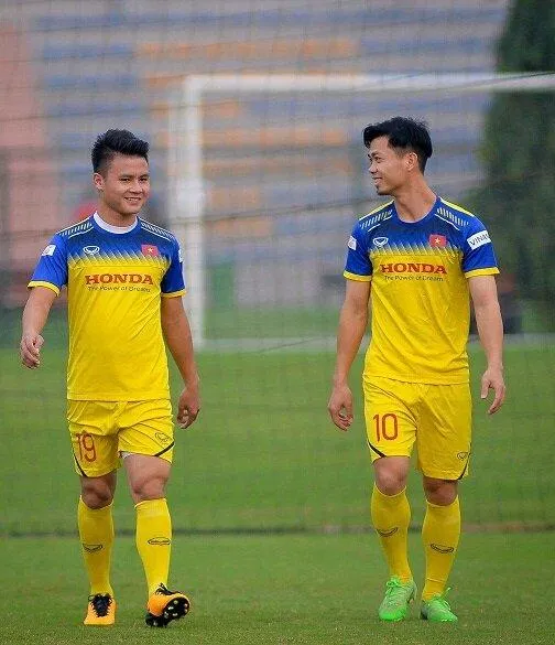 Quang Hải, Công Phượng nằm trong kế hoạch sử dụng của HLV Troussier (Ảnh: Internet) Quang Hải, Công Phượng nằm trong kế hoạch sử dụng của HLV Troussier (Ảnh: Internet)