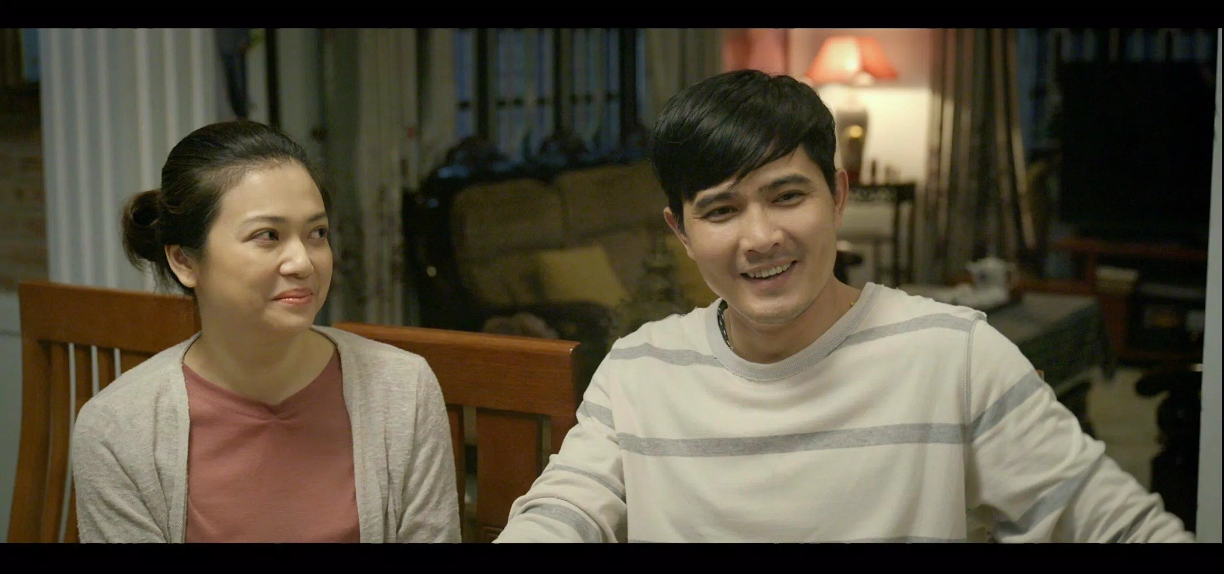 Vợ chồng Công - Phương