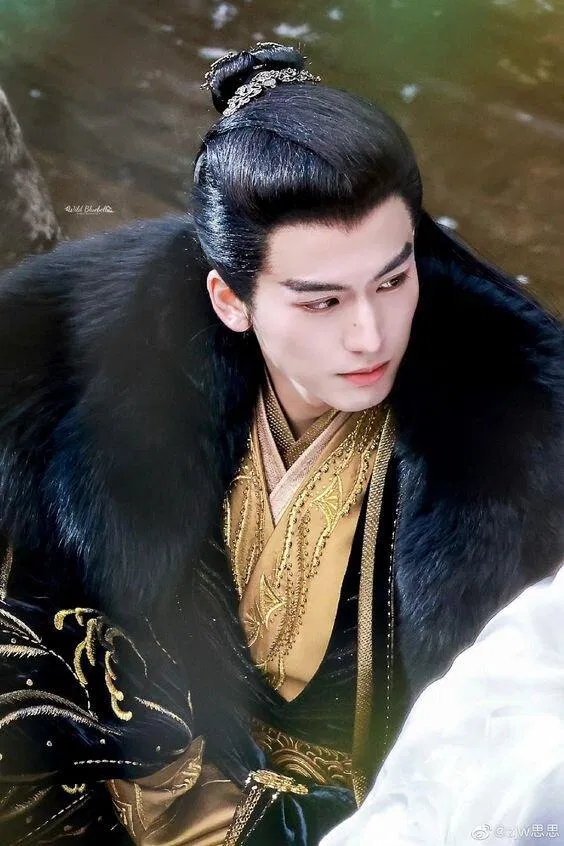 Cung Tử Vũ từng là một công tử chỉ biết ăn chơi, hưởng thụ cho đến khi