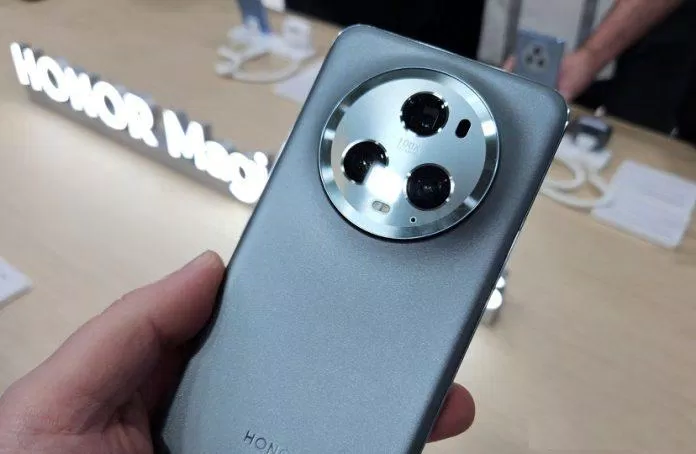 Điện thoại Honor Magic5 Pro (Ảnh: Internet) Điện thoại Honor Magic5 Pro (Ảnh: Internet)