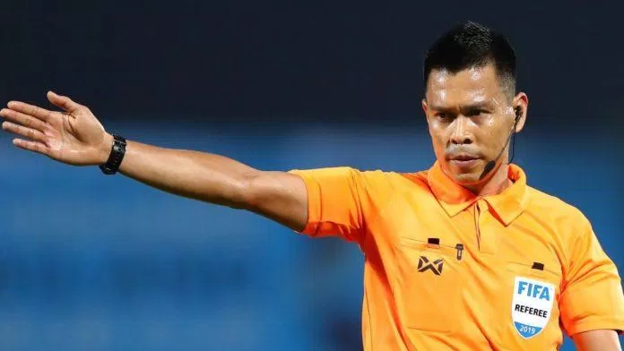 Theo dự kiến, tổ trọng tài điểu khiển trận đấu giữa CLB TP.HCM vs SHB Đà Nẵng ở vòng 10 ngày 31/5 tới đây sẽ gồm trọng tài chính Mongkolchai Pechsri (Thái Lan) (Ảnh: Internet) Theo dự kiến, tổ trọng tài điểu khiển trận đấu giữa CLB TP.HCM vs SHB Đà Nẵng ở vòng 10 ngày 31/5 tới đây sẽ gồm trọng tài chính Mongkolchai Pechsri (Thái Lan) (Ảnh: Internet)