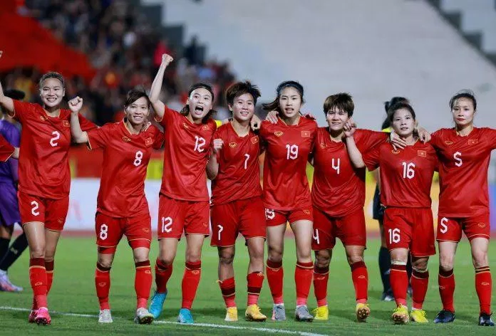 Tại SEA Games 32, ĐT nữ Việt Nam đã bảo vệ tấm HCV và trở thành đội bóng đầu tiên 4 lần vô địch liên tiếp trong lịch sử giải đấu (Ảnh: Internet)