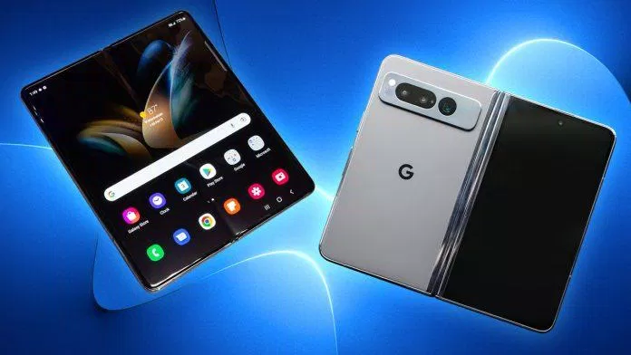 Điện thoại màn hình gập Z Fold 4 và Pixel Fold (Ảnh: Internet) Điện thoại màn hình gập Z Fold 4 và Pixel Fold (Ảnh: Internet)