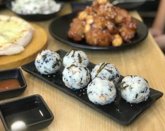 Top 15 quán ăn Hồ Tây món ngon, view đẹp mà bạn không thể bỏ qua 6 Degrees Al Fresco s Ciputra Bromigo Fine Street BBQ Bún đậu Cây Đa Chops Tay Ho Cugini Eastern and Oriental Tea House and Coffee Parlour Hà Nội Hanoi Taco Bar Hồ Tây M Tacos Meat Plus Milk Honey món ngon nem lụi Nem Lụi Huế Ăn Là Like nhà hàng Nhà Hàng Hương Cảng 24H Nhà Hàng Sen Tây Hồ Papas Chicken quán ăn quán ăn Hà Nội quán ăn hồ tây Quận Tây Hồ thông tin thủ đô Top 15 view đẹp