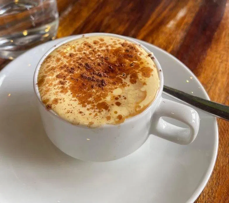 Điểm danh 15 quán cafe đẹp ở Hội An sẽ rất đáng tiếc nếu bạn bỏ lỡ 92 Station Restaurant Cafe cafe cafe đẹp cafe sống ảo Cam Coffee n More CocoBox Cộng Cafe Đà Nẵng Faifo Coffee FeFe Coffee Hoi An Phin Coffee phố cổ phố cổ Hội An quán cafe quán cafe đẹp quán cafe đẹp ở hội an Reaching Out Teahouse Rosie s Café Roving Chillhouse The Cargo Club The Espresso Station thông tin U Cafe Hoi An Xoan Bar Kitchen XUA ZONE Coffee shop Macrame Workshop