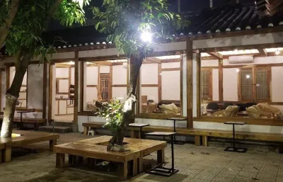 Không gian của quán. (Ảnh: Internet)