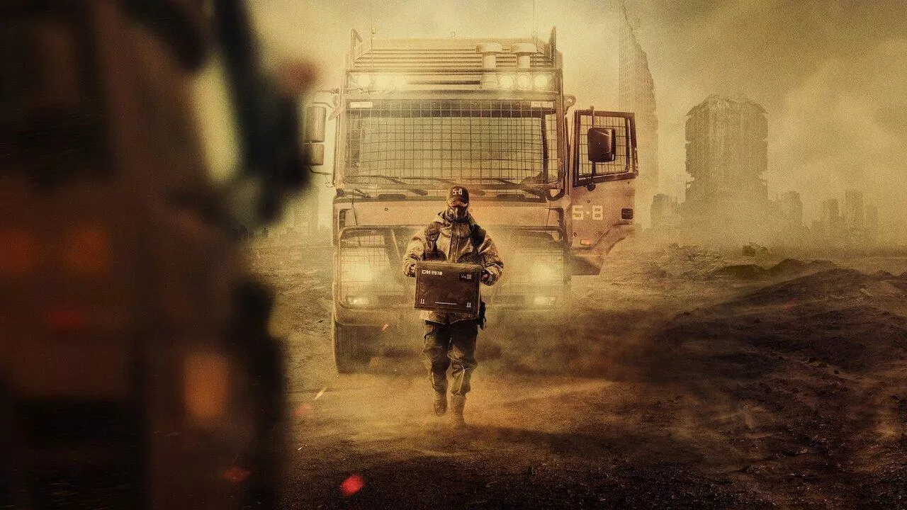 Hiệp sĩ Áo Đen là phim lấy bối cảnh hậu tận thế. (Ảnh: Internet) Hiệp sĩ Áo Đen là phim lấy bối cảnh hậu tận thế. (Ảnh: Internet)