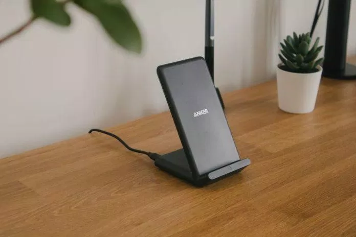 Có rất nhiều loại sạc không dây với giá cả khác nhau (Ảnh: Internet) Có rất nhiều loại sạc không dây với giá cả khác nhau (Ảnh: Internet)
