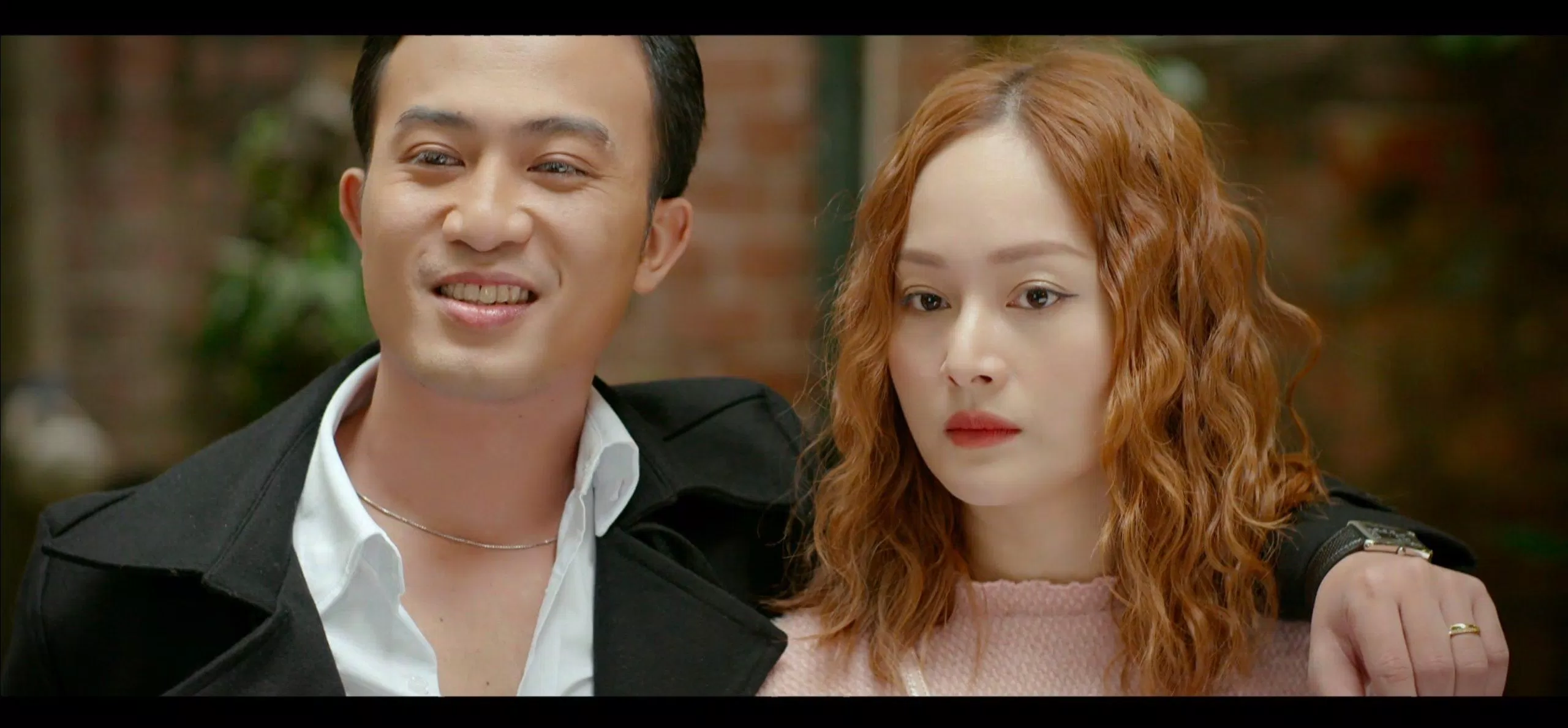 Thành - Hà có lẽ là cặp đôi gây nhiều tiếng cười nhất trong phim