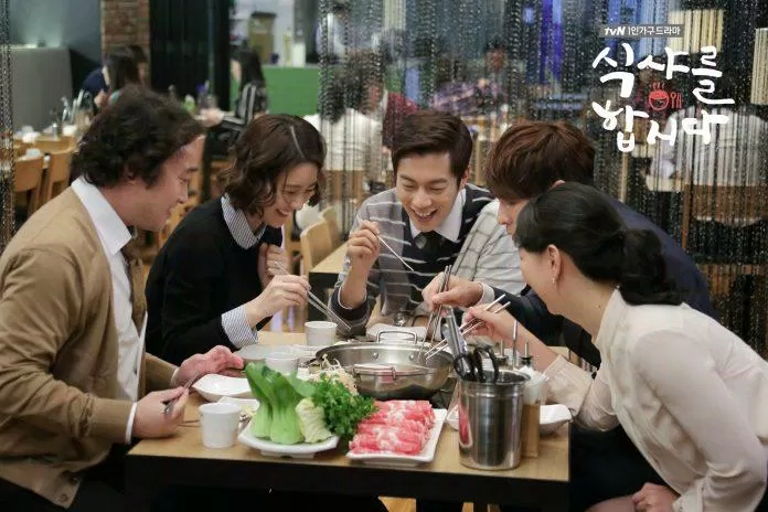 8 bộ phim Hàn Quốc khiến khán giả chảy nước miếng như đang xem một show mukbang thực thụ 8 bộ phim Hàn Quốc khiến khán giả chảy nước miếng  TinhVe bộ phim diễn viên nổi tiếng phim Hàn phim Hàn Quốc thông tin thú vị trailer phim