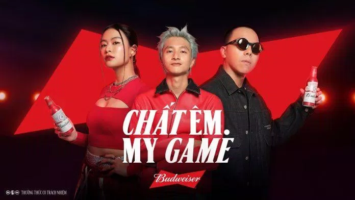 Bất ngờ lớn nhất của sự kiện chính là sáng tác mới toanh đến từ bộ ba với tựa đề “Chất Êm. My Game” (Ảnh: Internet) Bất ngờ lớn nhất của sự kiện chính là sáng tác mới toanh đến từ bộ ba với tựa đề “Chất Êm. My Game” (Ảnh: Internet)