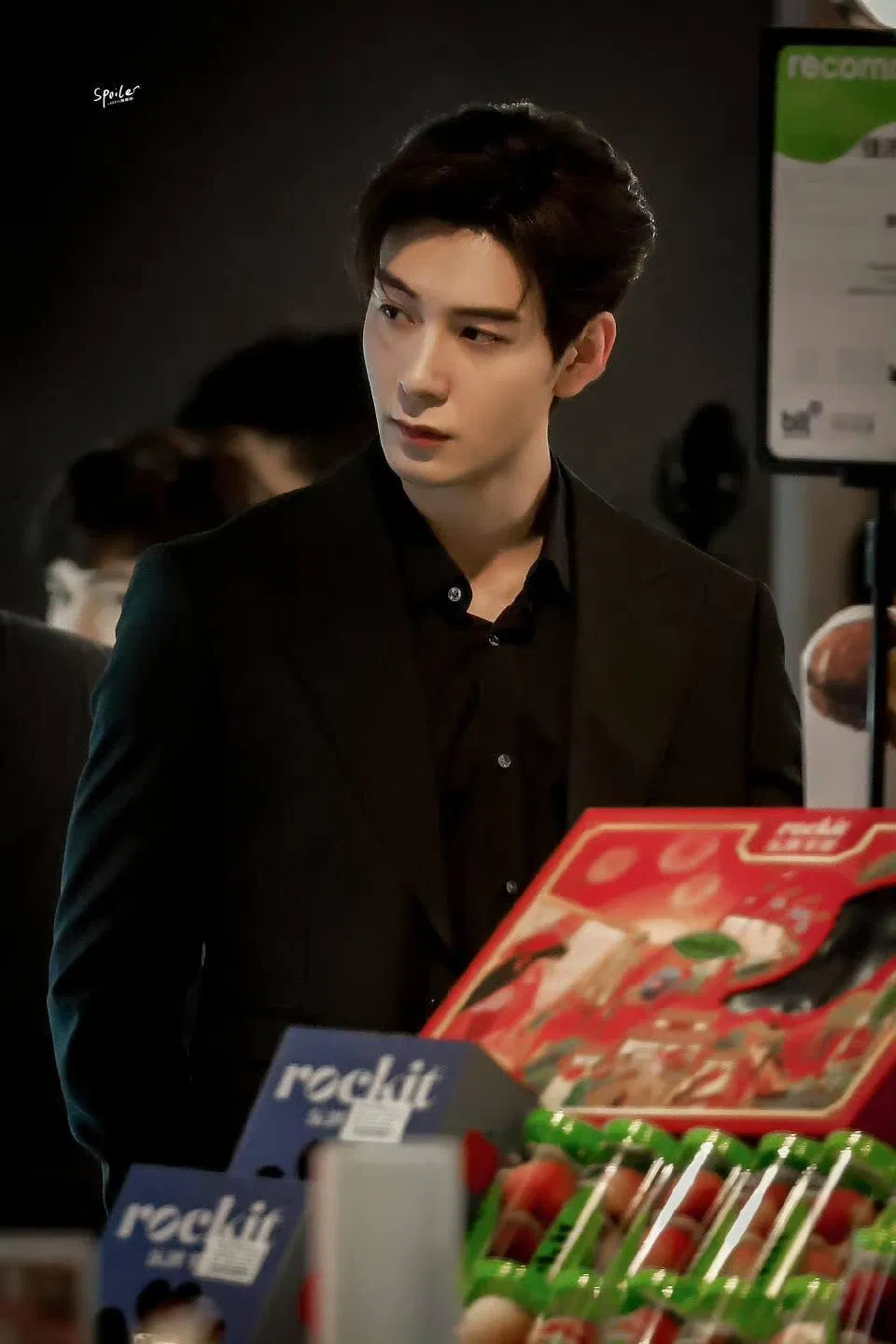 Trần Tinh Húc đúng vibe tổng tài mà hội chị em mê mẩn (nguồn: internet)