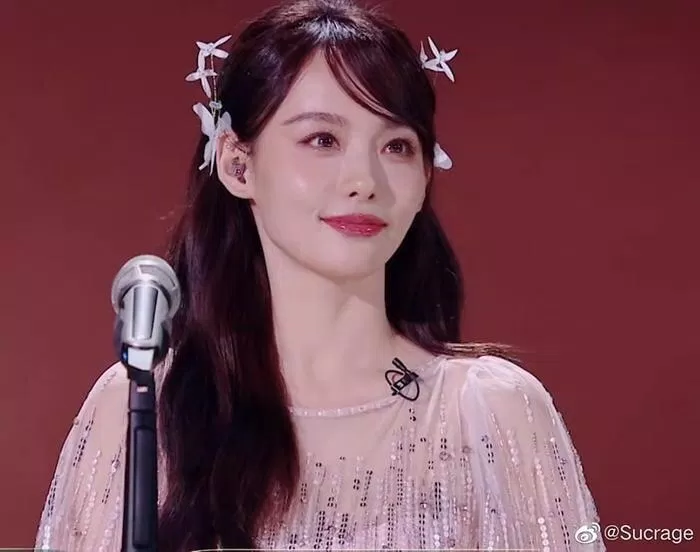 Trương Gia Nghê được netizen Trung bình chọn là visual của nhóm (nguồn: internet)