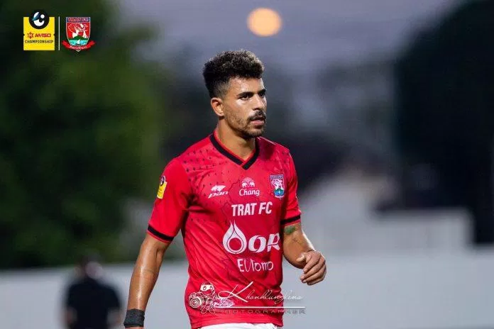 Mohamed Essam từng ra mắt giải Vô địch Quốc gia Ai Cập từ năm 17 tuổi và có 4 lần khoác áo đội tuyển U20 Ai Cập (Ảnh: Internet) Mohamed Essam từng ra mắt giải Vô địch Quốc gia Ai Cập từ năm 17 tuổi và có 4 lần khoác áo đội tuyển U20 Ai Cập (Ảnh: Internet)