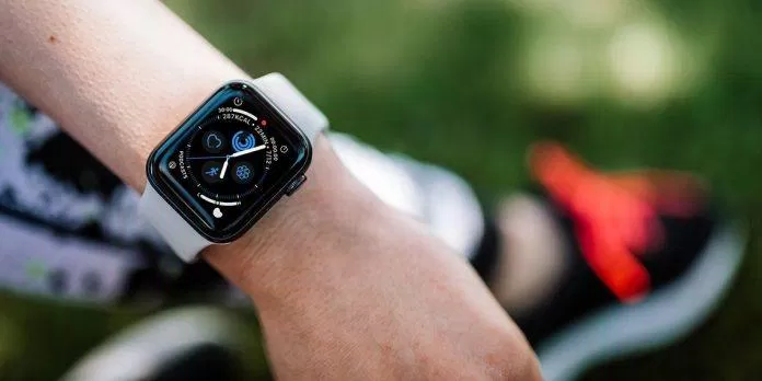 Đồng hồ thông minh Apple Watch được nhiều người sử dụng để theo dõi sức khỏe (Ảnh: Internet) Đồng hồ thông minh Apple Watch được nhiều người sử dụng để theo dõi sức khỏe (Ảnh: Internet)