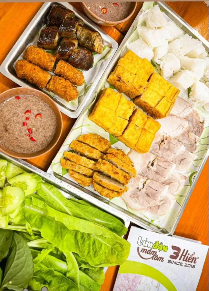 Top 12 quán bún đậu mắm tôm ngon nhất Cần Thơ ẩm thực BlogAnChoi bún đậu Bún đậu bà Ròm Bún đậu mắm tôm Bún đậu mắm tôm 3 Hiền Bún đậu mắm tôm 3 Phải Bún đậu mắm tôm 6 Kết Bún đậu mắm tôm ẩm thực Bắc Bún đậu mắm tôm Lộc Vừng Bún đậu nàng Hương Bún đậu Tràng Tiền Bún đậu Út Nhí cần thơ Hội quán Tam Sắc Tám Phố Đậu Mắm tôm tóp mỡ quán bún đậu mắm tôm Cần Thơ thông tin Top 10