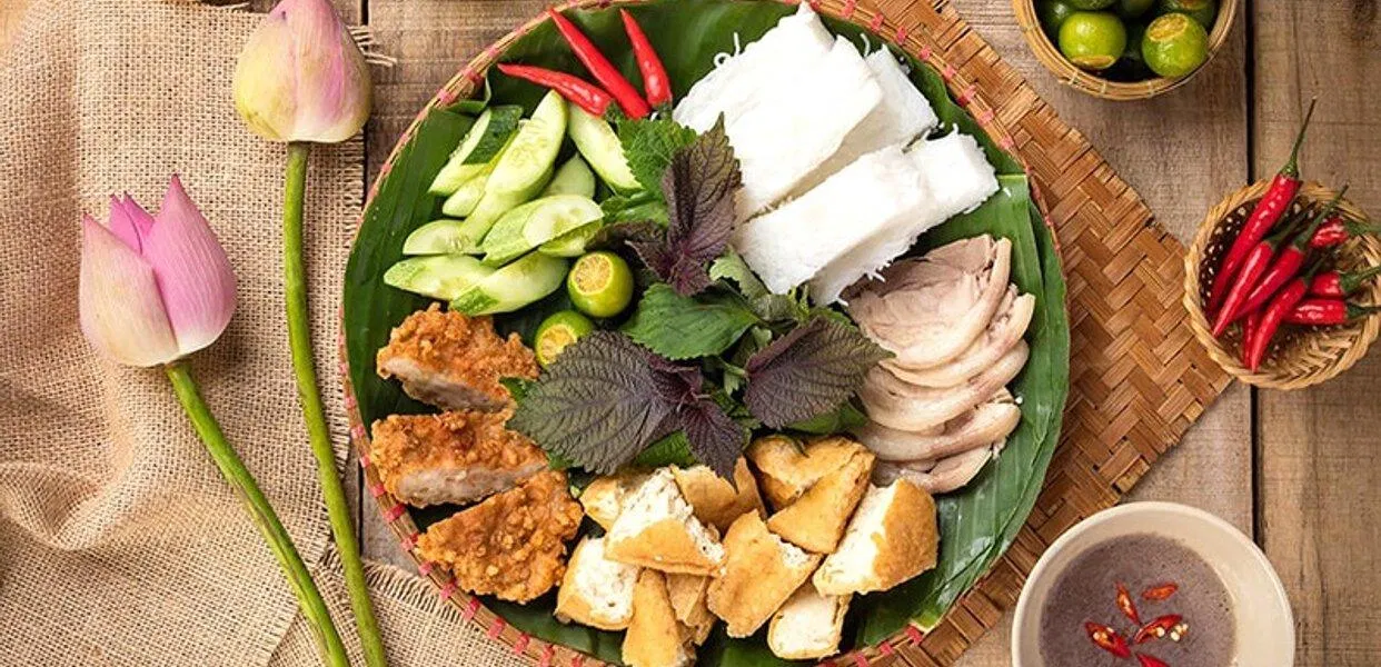 Hội quán Tam Sắc 8 (Ảnh: Internet)