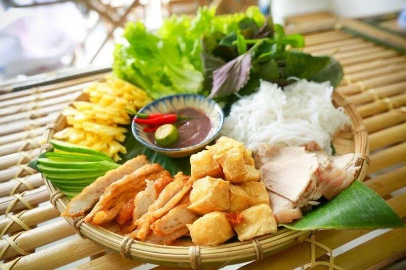 Bún đậu Tràng Tiền (Ảnh: Internet)