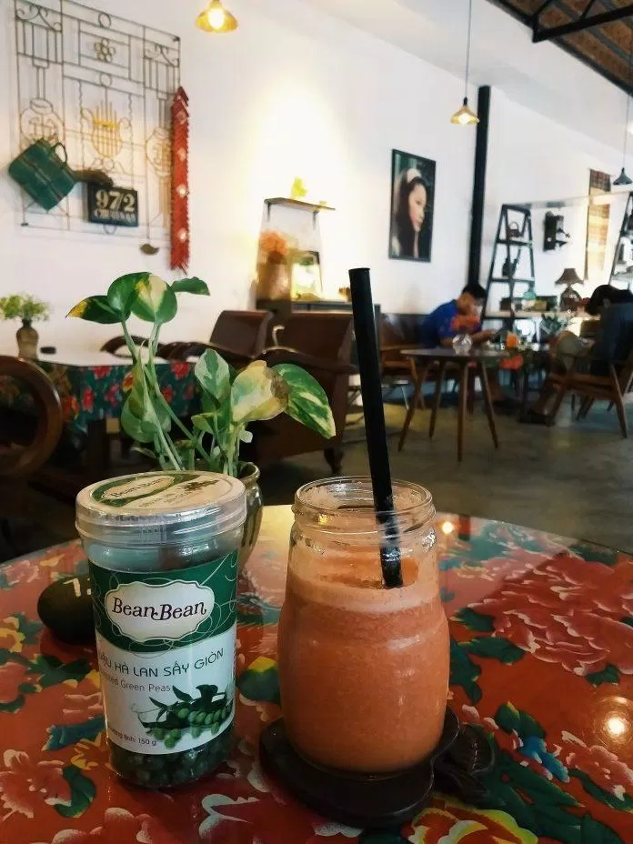 Cafe 1975 (Ảnh: Internet)