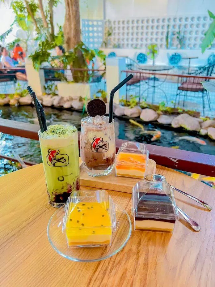 Koi cafe (Ảnh: Internet)