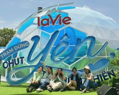 Với mong muốn lan tỏa rộng rãi hơn về biện pháp “xanh” giúp tái tạo năng lượng tích cực, La Vie đã thực hiện chiến dịch “Chút Yên từ Thiên nhiên” (Ảnh: Internet) Với mong muốn lan tỏa rộng rãi hơn về biện pháp “xanh” giúp tái tạo năng lượng tích cực, La Vie đã thực hiện chiến dịch “Chút Yên từ Thiên nhiên” (Ảnh: Internet)