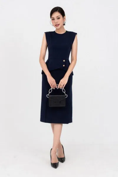 Đầm công sở của thương hiệu Ivy Moda