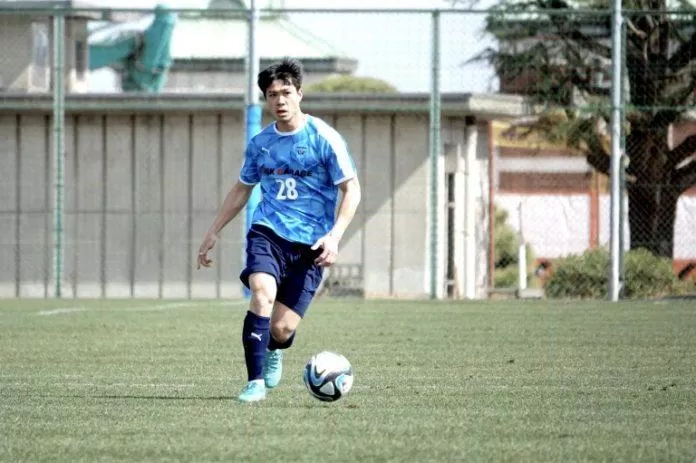 Công Phượng gần như vắng bóng trong đội hình thi đấu của Yokohama FC (Ảnh: Internet) Công Phượng gần như vắng bóng trong đội hình thi đấu của Yokohama FC (Ảnh: Internet)