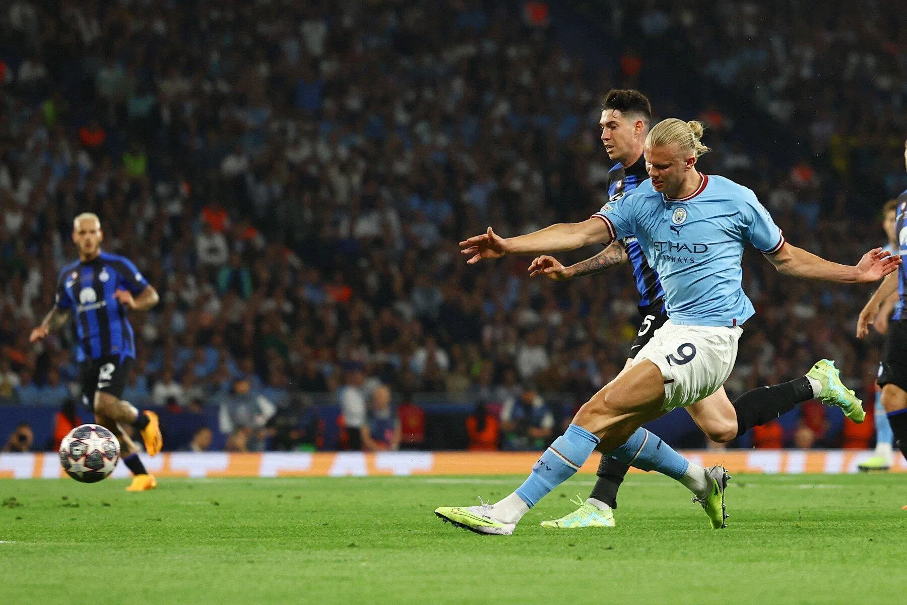 Haaland đến Man City và mang theo nhiều bàn thắng (Ảnh: Internet) Haaland đến Man City và mang theo nhiều bàn thắng (Ảnh: Internet)