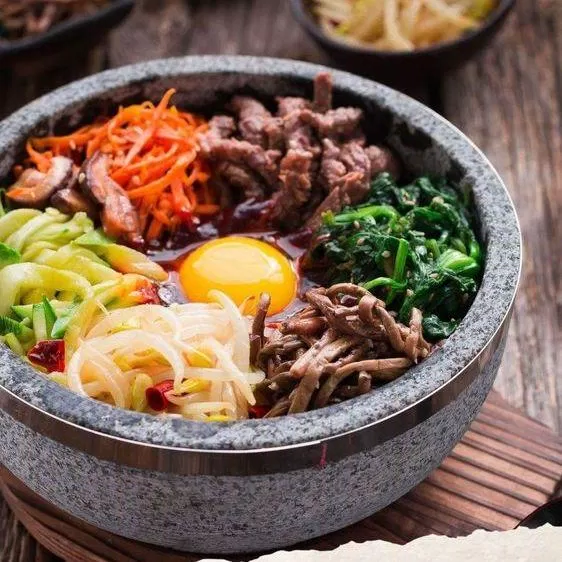 Quán Oppa - Sushi & Nướng lẩu. (Ảnh: Internet)