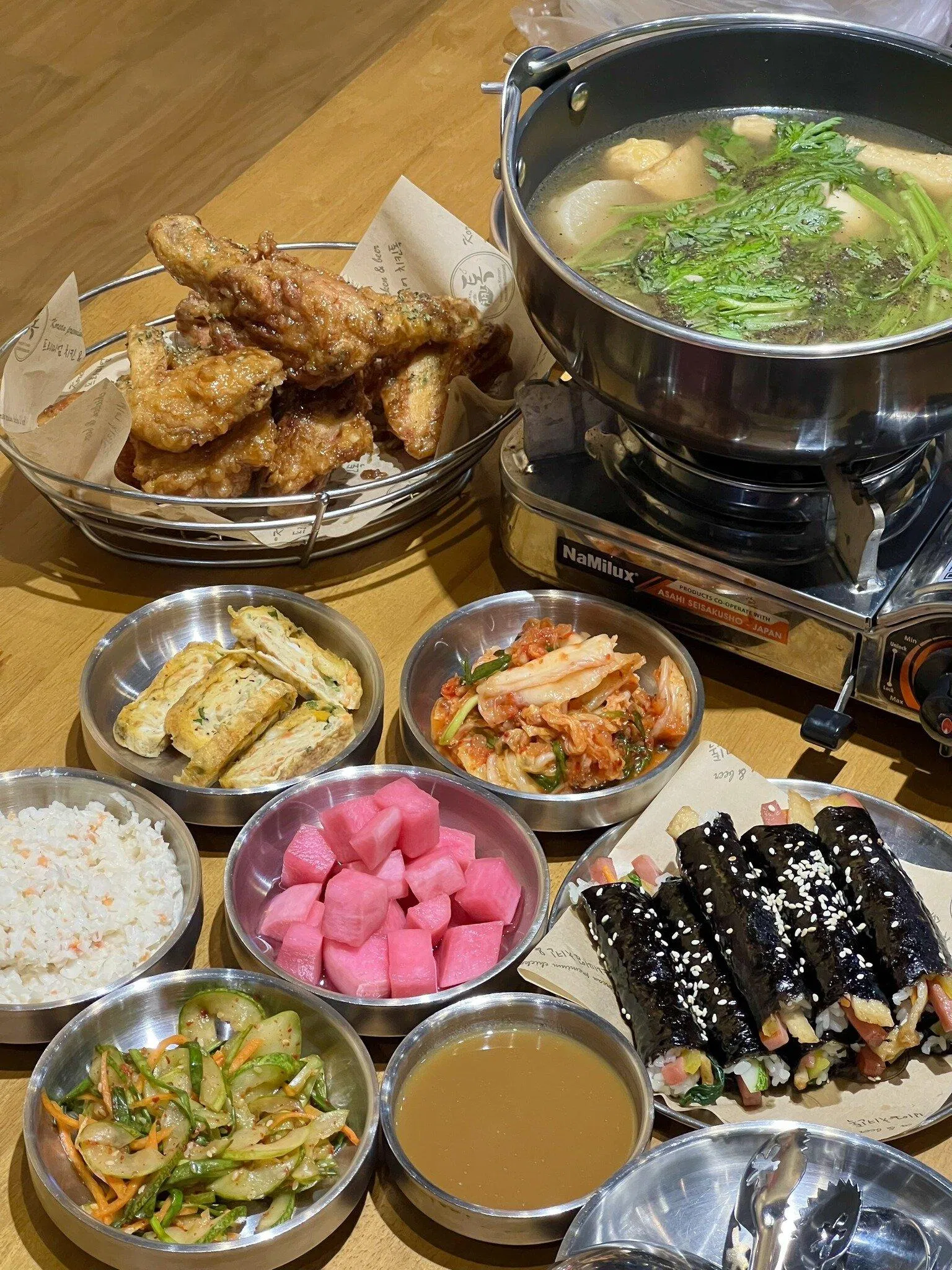 Chicken Talk 치킨톡 - Quán Gà rán Hàn Quốc. (Ảnh: Internet)