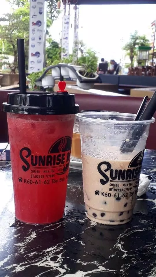 Top 20 quán cà phê đẹp ở Phan Thiết: Team sống ảo không nên bỏ lỡ 1985 Café A86 Coffee Bình Minh cà phê Cà phê KS Bình Minh Cafe In Cafe LuBu Cafe Sunrise highlands coffee Macchio coffee Meta Coffee Mơ Hoang MrBin Coffee Ocean Coffee Ông Bà Bích Café P A Cafe Pey Coffee Phan Thiết Phễu Cafe quán cà phê quán cà phê đẹp quán cà phê đẹp phan thiết Quán cà phê kem PM sống ảo thông tin Thủ khoa Tiệm cà phê Đường Chân Trời Top 20 trà sữa Trà sữa coffee P E Y Water God Coffee Tea