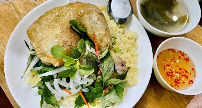 Cơm gà trống Quy Nhơn. (Ảnh: Internet)
